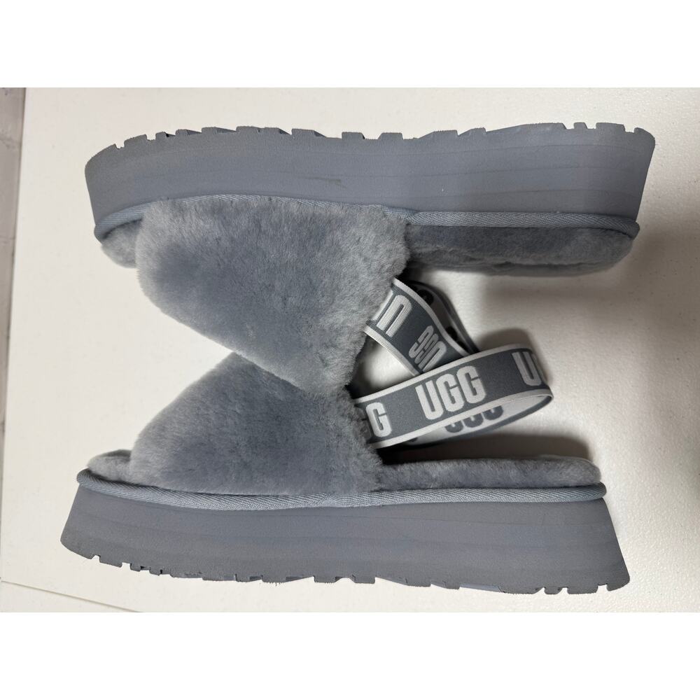 UGG Disco Slide Platform Slipper Sz 10 Color Ash Fog Sheepskin Upper And Insole - Picture 8 of 11